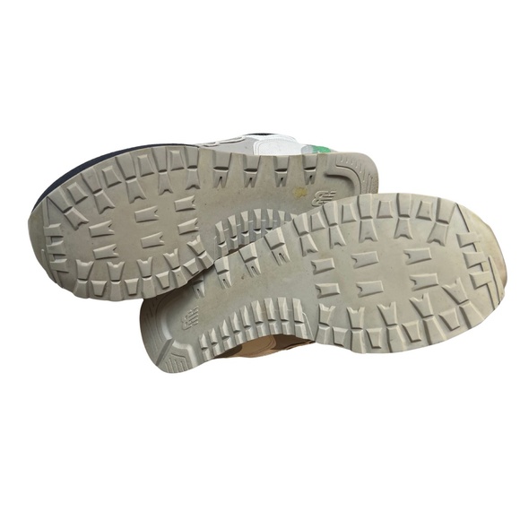 NEW BALANCE 574 Mens Size 11 Casual Sneakers - Picture 6 of 7